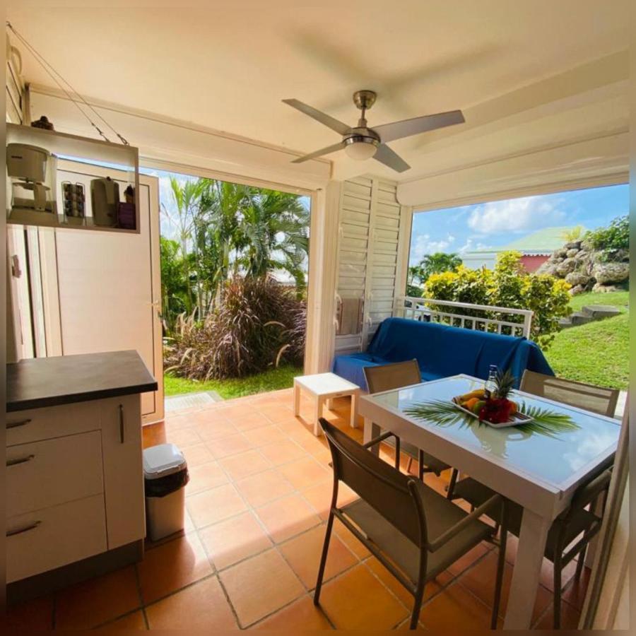 Appartement Rez-De-Chaussee De Villa A 1 Minute De La Plage Saint-Francois  Exterior photo